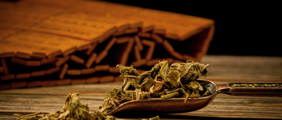 1723802122592160.jpg 摄图网_501656985_中药艾叶艾草(企业商用).jpg